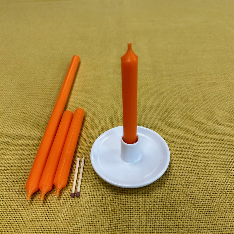 White Porcelain Candle Holder – Fits Ø13mm Taper Candles